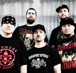 Még súlyosabb június: Hatebreed / Death By Stereo a Dürerben